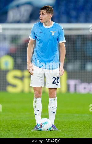 Rom, Italien. November 2025. Toma Basic von SS Lazio während der Serie A Enilive Match zwischen SS Lazio und Cagliari Calcio am 3. November 2025 in Rom (Italien) Guthaben: Giuseppe Maffia/Alamy Live News Stockfoto