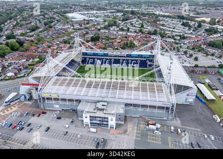 Aus der Vogelperspektive von Deepdale, Heimstadion von Preston North End, Preston, Lancashire, Großbritannien. Stockfoto