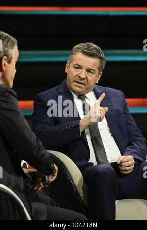 Markus Lanz li. Und Sven Schulze 11/25 ihr Markus Lanz li. mit Sven Schulze am 4. November 2025 in Markus Lanz , ZDF TV Fernsehen Talkshow Talkshow Talkshow Deutschland deutsch deutscher Mann Männer Politiker Politik CDU Sachsen-Anhalt Minister Landesminister Spitzenkandidat Mann Italien Italienisch Italienisch Italienisch-deutscher Moderator Fotografie Fotograf Journalist Journalismus Journalist Autor Autor Moderator Moderator deutsch-italienisch Moderator Fotograf deutscher Politiker hoch halb sitzend sprechend gestikuliert *** Markus Lanz li und Sven Schulze 11 25 ihr Markus Lanz Lanz Stockfoto