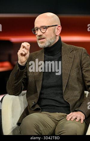 Dr. Peter Tauber Politiker 10/25 ihr Dr. Peter Tauber am 28. Oktober 2025 in Markus Lanz , ZDF TV Fernsehen Talkshow Talkshow Talkshow Deutschland deutsch deutscher Mann Politik CDU ex ehemaliger ehemaliger Generalsekretär Politiker german hoch halb sitzend sprechend gestikuliert *** Dr. Peter Tauber Politiker 10 25 Ihr Dr. Peter Tauber am 28. Oktober 2025 in Markus Lanz , ZDF TV Talkshow Talkshow Deutschland deutsch deutsche Mann Politik CDU Ex ehemaliger Generalsekretär Generalsekretär General Politiker german High halb sitzend Sprechen gestikulierend Stockfoto