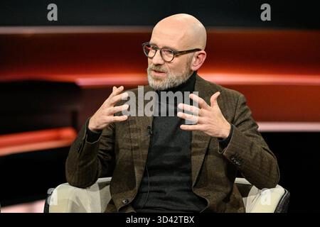 Dr. Peter Tauber Politiker 10/25 ihr Dr. Peter Tauber am 28. Oktober 2025 in Markus Lanz , ZDF TV Fernsehen Talkshow Talkshow Talkshow Deutschland deutsch deutscher Mann Politik CDU ex ehemaliger ehemaliger Generalsekretär Politiker german quer halb sitzend gestikulierend sprechend *** Dr. Peter Tauber Politiker 10 25 Ihr Dr. Peter Tauber am 28. Oktober 2025 in Markus Lanz , ZDF TV Talkshow Talkshow Deutschland deutscher Mann Politik CDU ex ehemaliger ehemaliger ehemaliger Generalsekretär Generalpolitiker deutscher Kreuz halb sitzend gestikulierend Sprechen Stockfoto