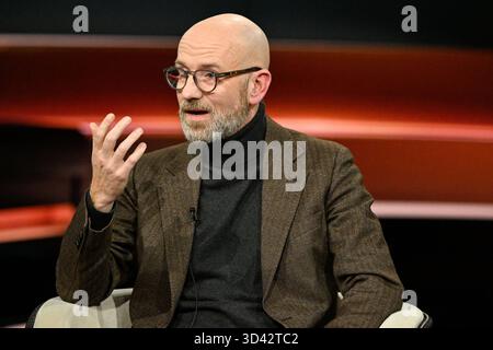 Dr. Peter Tauber Politiker 10/25 ihr Dr. Peter Tauber am 28. Oktober 2025 in Markus Lanz , ZDF TV Fernsehen Talkshow Talkshow Talkshow Deutschland deutsch deutscher Mann Politik CDU ex ehemaliger ehemaliger Generalsekretär Politiker german quer halb sitzend gestikulierend sprechend *** Dr. Peter Tauber Politiker 10 25 Ihr Dr. Peter Tauber am 28. Oktober 2025 in Markus Lanz , ZDF TV Talkshow Talkshow Deutschland deutscher Mann Politik CDU ex ehemaliger ehemaliger ehemaliger Generalsekretär Generalpolitiker deutscher Kreuz halb sitzend gestikulierend Sprechen Stockfoto