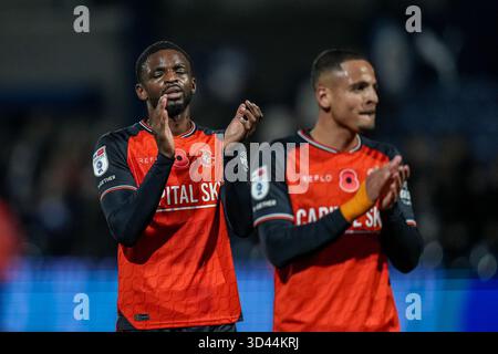 Stockport, Großbritannien. November 2025. Hakeem Odoffin (16) aus Luton Town nach dem Spiel der Sky Bet League 1 zwischen Stockport County und Luton Town im Edgeley Park Stadium, Stockport, England am 8. November 2025. Foto: David Horn. Quelle: Prime Media Images/Alamy Live News Stockfoto