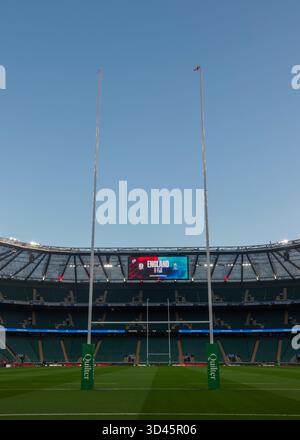 London, Großbritannien. November 2025. Ein leeres Stadion vor dem Spiel England gegen Fiji im Allianz Stadium, Twickenham für die Quilter Nations Series 2025. London, Großbritannien © ️ Credit: Elsie Kibue/Alamy Live News Stockfoto