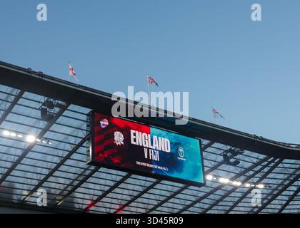 London, Großbritannien. November 2025. Spiel England gegen Fidschi im Allianz Stadium, Twickenham für die Quilter Nations Series 2025. London, Großbritannien © ️ Credit: Elsie Kibue/Alamy Live News Stockfoto
