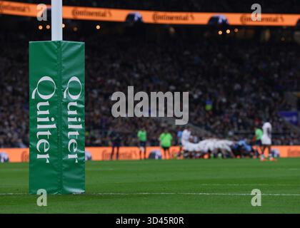 London, Großbritannien. November 2025. Spiel England gegen Fidschi im Allianz Stadium, Twickenham für die Quilter Nations Series 2025. London, Großbritannien © ️ Credit: Elsie Kibue/Alamy Live News Stockfoto