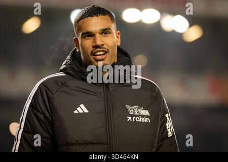 Berlin, Deutschland. November 2025. Danilho Doekhi von Union Berlin nach dem Spiel der Bundesliga zwischen 1. FC Union Berlin und FC Bayern München im Stadion an der Alten Foersterei in Berlin. Quelle: Gonzales Photo/Alamy Live News Stockfoto