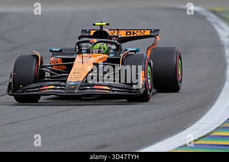 Sao Poulo, Brasilien. November 2025. Lando Norris (GBR) McLaren F1 Team MCL39 Mercedes während des Qualifikationstages des Formel 1 Grand Prix von Brasilien im Autodromo Jose Carlos Pace Credit: Action Plus Sports/Alamy Live News Stockfoto