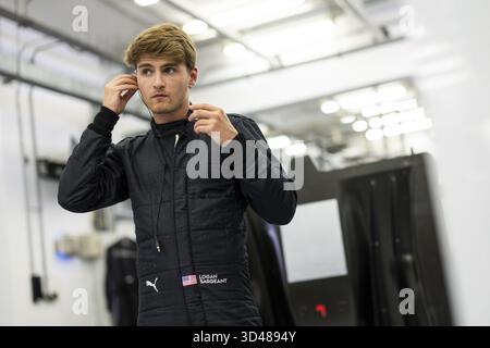 SARGEANT Logan (usa), Proton Competition, Ford Mustang LMGT3 #77, LM GT3, Aktion während des Rookie Tests der FIA World Endurance Championship 2025 2025, am 9. November 2025 auf dem Bahrain International Circuit in Sakhir, Bahrain Stockfoto