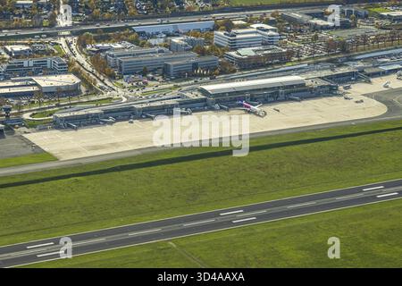 Luftaufnahme, Flughafen Dortmund, Terminal, GeschAâ „ftsviertel Chaussee, Wickede, Dortmund, Ruhrgebiet, Nordrhein-Westfalen, Deutschland Stockfoto