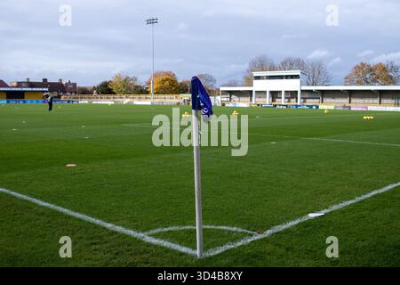 London, Großbritannien. November 2025. Das VBS Community Stadium vor dem Spiel zwischen Crystal Palace und Sheffield vereinte sich im WSL2 im VBS Community Stadium Sutton, London, England am Sonntag, den 9. November 2025. Quelle: SPP Sport Pressefoto. /Alamy Live News Stockfoto