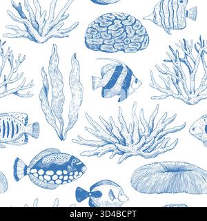 Einfarbiges, elegantes nahtloses Muster mit Korallen, tropischen Fischen und Algen. Handgezeichnete Illustration im klassischen Gravurstil. Stock Vektor