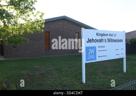 Temora, NSW, Australien. November 2025. Königssaal der Zeugen Jehovas, 96 Hoskins St, Temora NSW 2666. Quelle: Richard Milnes/Alamy Stockfoto