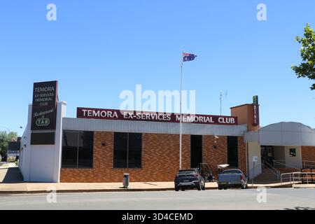 Temora, NSW, Australien. November 2025. Temora Ex-Services Memorial Club. Quelle: Richard Milnes/Alamy Stockfoto