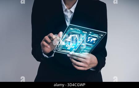 Geschäftsmann, der ein transparentes futuristisches Tablet mit Robotersteuerung nutzt, symbolisiert Robotik-Engineering, intelligente Automatisierung und High-Tech-Schnittstelle Stockfoto