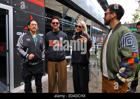 Sao Paulo, Brasilien. November 2025. Linkin Park im Fahrerlager. 09.11.2025. Formel-1-Weltmeisterschaft, Rd 21, Großer Preis Brasiliens, Sao Paulo, Brasilien, Wettkampftag. Das Foto sollte lauten: XPB/Alamy Live News. Stockfoto