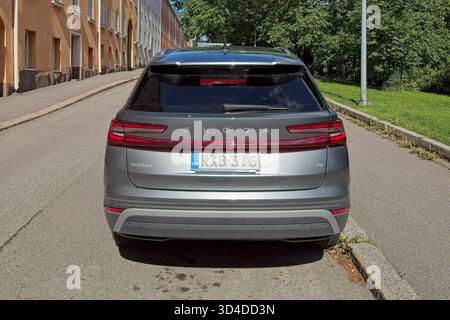 Vallila, Helsinki, Finnland - 13. August. 2025: Skoda Kodiaq II 1,5 TSI MHEV (2024) Parken. Stockfoto