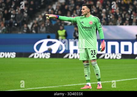 Frankfurt, Deutschland. November 2025. Fußball 1. Bundesliga 10. Spieltag Eintracht Frankfurt - 1. FSV Mainz 05 am 09.11.2025 im Deutschen Bank Park in Frankfurt Michael Zetterer ( Frankfurt ) DFL-Vorschriften verbieten jede Verwendung von Fotografien als Bildsequenzen und/oder Quasi-Video. Foto: Revierfoto Credit: ddp Media GmbH/Alamy Live News Stockfoto