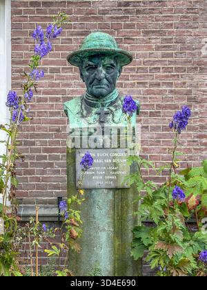 Denkmal für Kardinal Willem Marinus van Rossum im Beginenhof, Klostergemeinschaft, Wohnanlage für Frauen, Altstadt, Innenstadt, Amsterdam, Niederlande Stockfoto