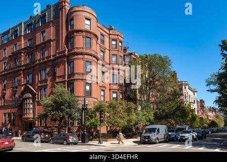 Boston, Massachusetts, USA: Ein Blick auf die charmanten Wohnstraßen von Back Bay, Boston. Stockfoto