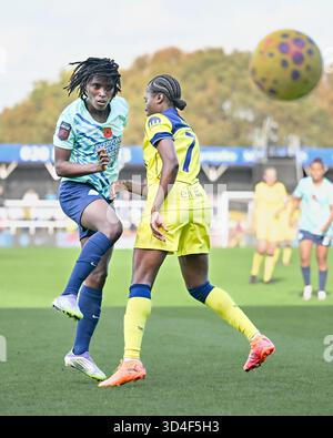 London, Großbritannien. November 2025. Rofiat Imuran (25 London City Lionesses) während des Barclays Womens Super League-Spiels zwischen London City Lionesses und Tottenham Hotspur im Copperjax Community Stadium am 9. November 2025 in Bromley, England. Quelle: SPP Sport Pressefoto. /Alamy Live News Stockfoto