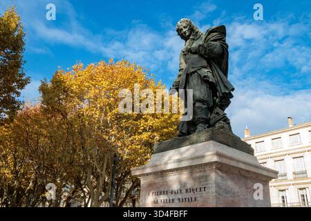 Statue von Pierre Paul Riquet, Gründer des Canal du Midi. Beziers, Occitanie, Frankreich Stockfoto