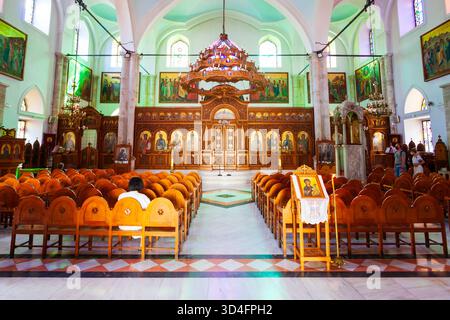 Heraklion, Griechenland - 13. Oktober 2021: Die Kathedrale des Heiligen Titus oder Hagios Titos. Sie ist eine griechisch-orthodoxe Kirche in Heraklion auf Kreta Stockfoto