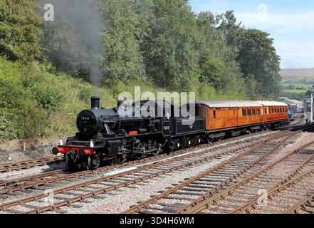 78018 fährt am 25.8.25 während des 200. Jahrestages der Stockton and Darlington Railway Gala von Kirkby Stephen East ab. Stockfoto