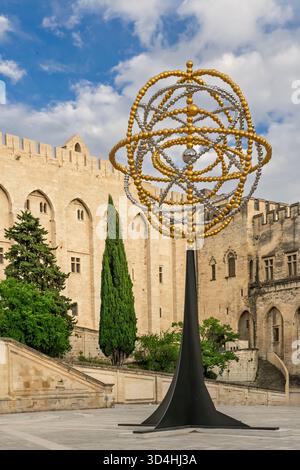 Papstplatz in Avignon, Luberon, Provence, Frankreich, Europa. Stockfoto
