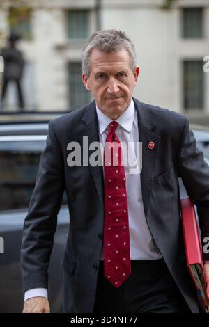 London, Großbritannien. 11. November 2025 Dan Jarvis Abgeordneter, Sicherheitsminister, vor dem Kabinettsbüro gesehen, 70 Whitehall Credit: Richard Lincoln/Alamy Live News Stockfoto