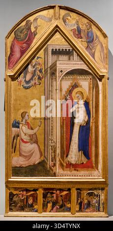 Verkündigung, Pinnacle Tafeln: Die Propheten Jesaja und Daniel, Predella: Anbetung der Hirten, Anbetung der Könige, Präsentation im Tempel, Panel, UNBEKANNTER FLORENTINER MALER und MARIOTTO di NARDO, Galerie Accademia, Galleria dell'Accademia, Florenz, Florenz, Florenz, Florenz, Florenz, Florenz, Florenz, Florenz, Florenz, FLORENZ, Florenz, Toskana, Italien. Stockfoto