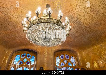 Der Salon der Villa Casa Batlló wurde von Antoni Gaudi entworfen und ist ein Gebäude von Passeig de Gràcia im Zentrum von Barcelona, Katalonien, Spanien. Stockfoto