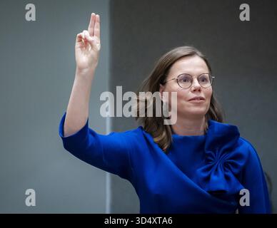 DEN HAAG - Mirjam Bikker (Christliche Union) während der Vereidigung als Mitglied des Repräsentantenhauses. ANP SEM VAN DER WAL niederlande aus - belgien aus Stockfoto