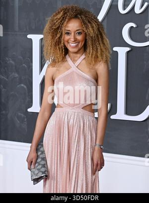 11. November 2025, Hollywoood, Kalifornien, USA: ILIONA BLANC nimmt an der Premiere von „Jay Kelly“ in Los Angeles Teil (Foto: © Billy Bennight/ZUMA Press Wire) NUR ZUR REDAKTIONELLEN VERWENDUNG! Nicht für kommerzielle ZWECKE! Stockfoto
