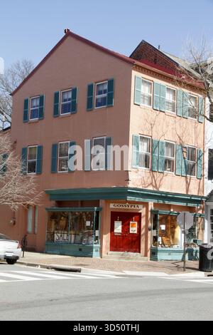 Alexandria, VA, USA. Geschäfts- und Wohngebäude in der Altstadt von Alexandria. Stockfoto