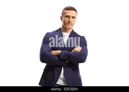 Junger Mann posiert mit gekreuzten Armen isoliert auf weißem Hintergrund Stockfoto
