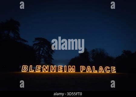 Halloween Nachtwanderung im Blenheim Palace, Woodstock, Großbritannien Stockfoto