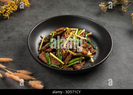 Rinderbraten mit Gemüse Stockfoto