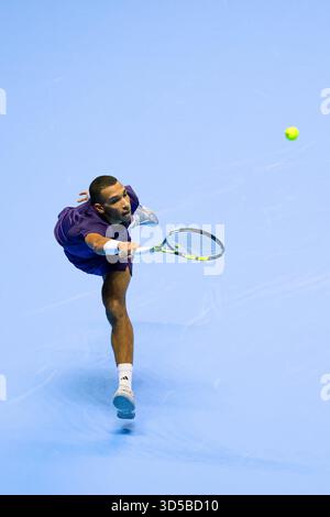 Turin, Italien. November 2025. Felix Auger Aliassime CAN während des Nitto ATP Finals 2025, Internationales Tennisspiel in Turin, Italien, 14. November 2025 Credit: Independent Photo Agency/Alamy Live News Stockfoto