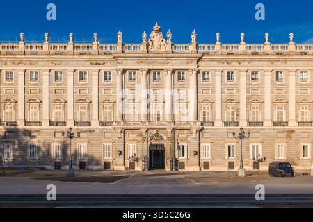 Königspalast von Madrid, die offizielle Residenz der spanischen Königsfamilie in Madrid, Spanien Stockfoto