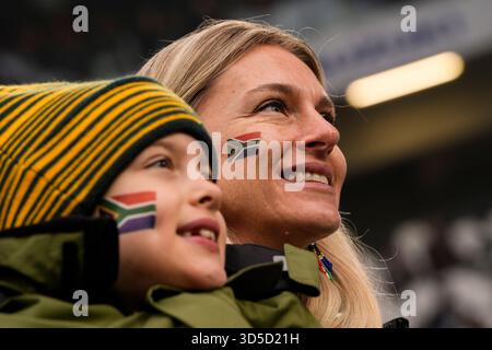 Torino, Italien. November 2025. Fans vor dem Spiel der Quilter Nations Series 2025 zwischen Italien und Südafrika im Juventus-Stadion in Turin, Nordwesten Italiens - 15. November 2025. Sport - Fußball (Foto: Fabio Ferrari/LaPresse) Credit: LaPresse/Alamy Live News Stockfoto