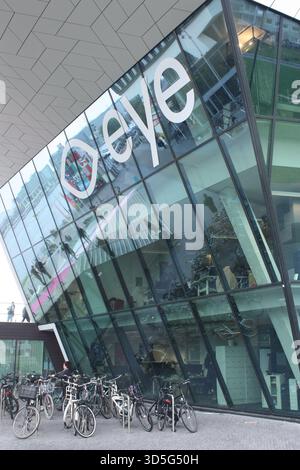 Das Eyefilm Museum am Ufer der Amstel in Amsterdam, Niederlande Stockfoto