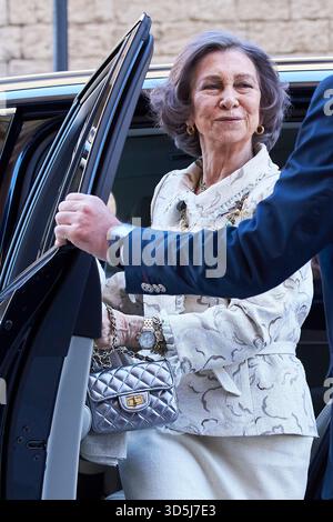 Königin Sofia von Spanien nimmt am 1. April 2018 an der Ostermesse in der Kathedrale von Palma de Mallorca Teil. Stockfoto