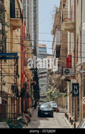 Beirut, Libanon? 24.04.2023: Alte Häuser im Bezirk Achrafieh in Beirut Stockfoto
