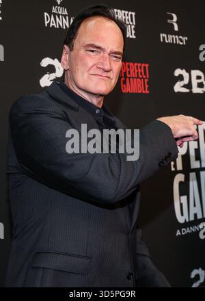 LOS ANGELES, KALIFORNIEN, USA – 12. NOVEMBER: Der amerikanische Regisseur, Schauspieler und Autor Quentin Tarantino kommt am 12. November 2025 bei der Premiere von Saban Films 'The Perfect Gamble' im Harmony Gold Theater in Los Angeles, Kalifornien, USA. (Foto: Kay Qiao/Image Press Agency) Stockfoto