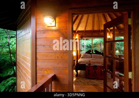 Volcano Village Lodge. Stockfoto