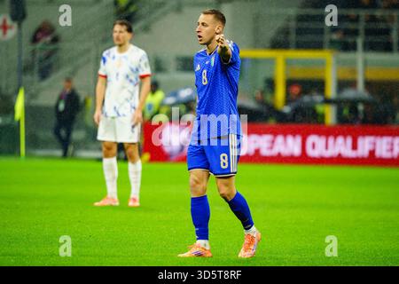 Mailand, Italien. November 2025. Davide Frattesi (Italien) während der Qualifikation - Italien gegen Norwegen, Spiel der FIFA-Weltmeisterschaft in Mailand, Italien, 16. November 2025 Credit: Unabhängige Fotoagentur/Alamy Live News Stockfoto