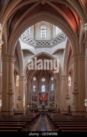 Co-Kathedrale Santa María oder Kirche Santa María la Mayor, valencianischer gotischer und neugotischer Tempel, Castellón de la Plana, Spanien, Europa. Stockfoto