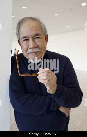 Porträt von Jose Y. Dalisay Jr. 19/10/2025 ©Basso Cannarsa/opale.Photo Stockfoto