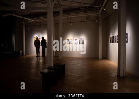 Dokumentarfoto-Salon 2025 im Public Museum of Work in Norrköping, Schweden Stockfoto